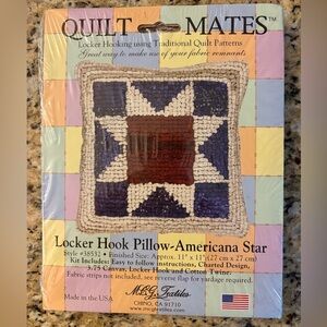 MCG Textiles Quilt Mates Pillow Kit Locker Hooking Americana Star NEW 11” x 11”